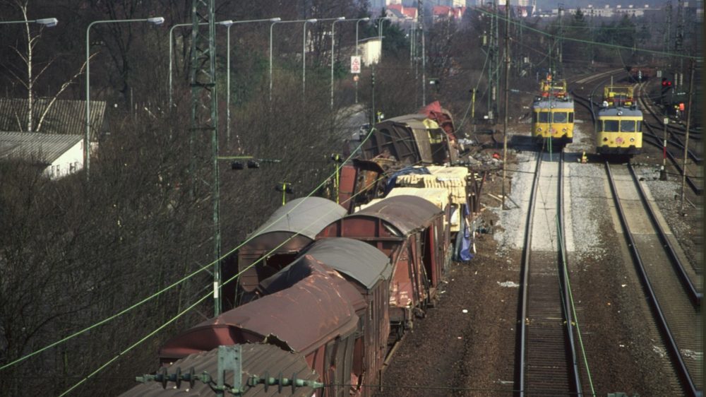 Foto privat Eisenbahn-Unfall (1995) Foto privat Eisenbahn-Unfall (1995)